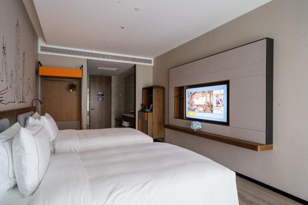 Urcove By Hyatt Futian Cbd Hotell Shenzhen Exteriör bild