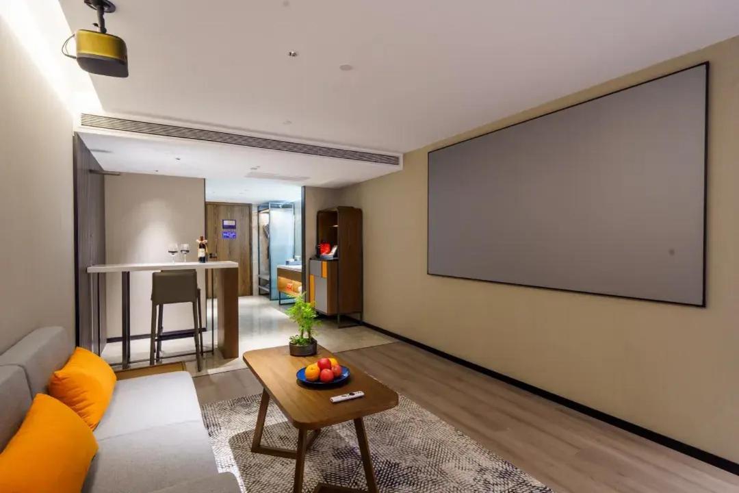 Urcove By Hyatt Futian Cbd Hotell Shenzhen Exteriör bild